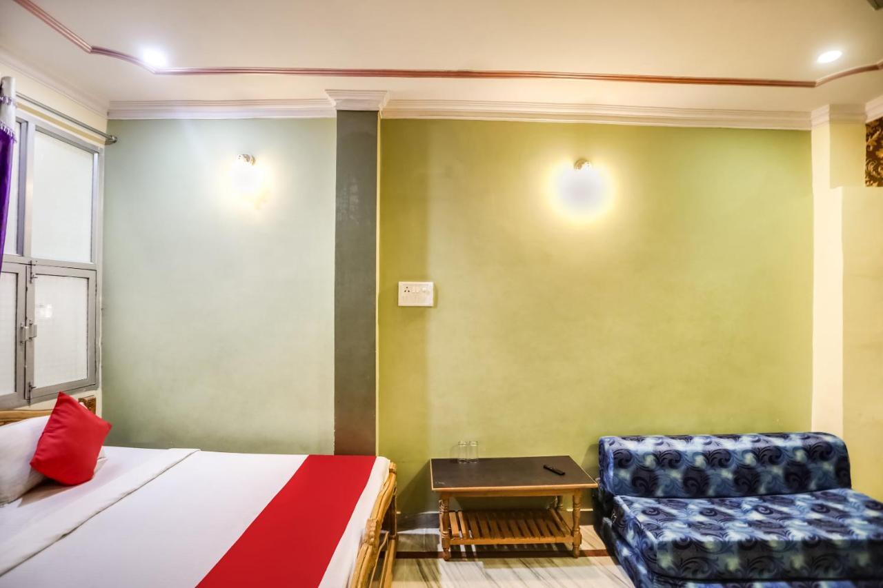 Spot On 45585 Hotel Aakash Ganga Varanasi Luaran gambar